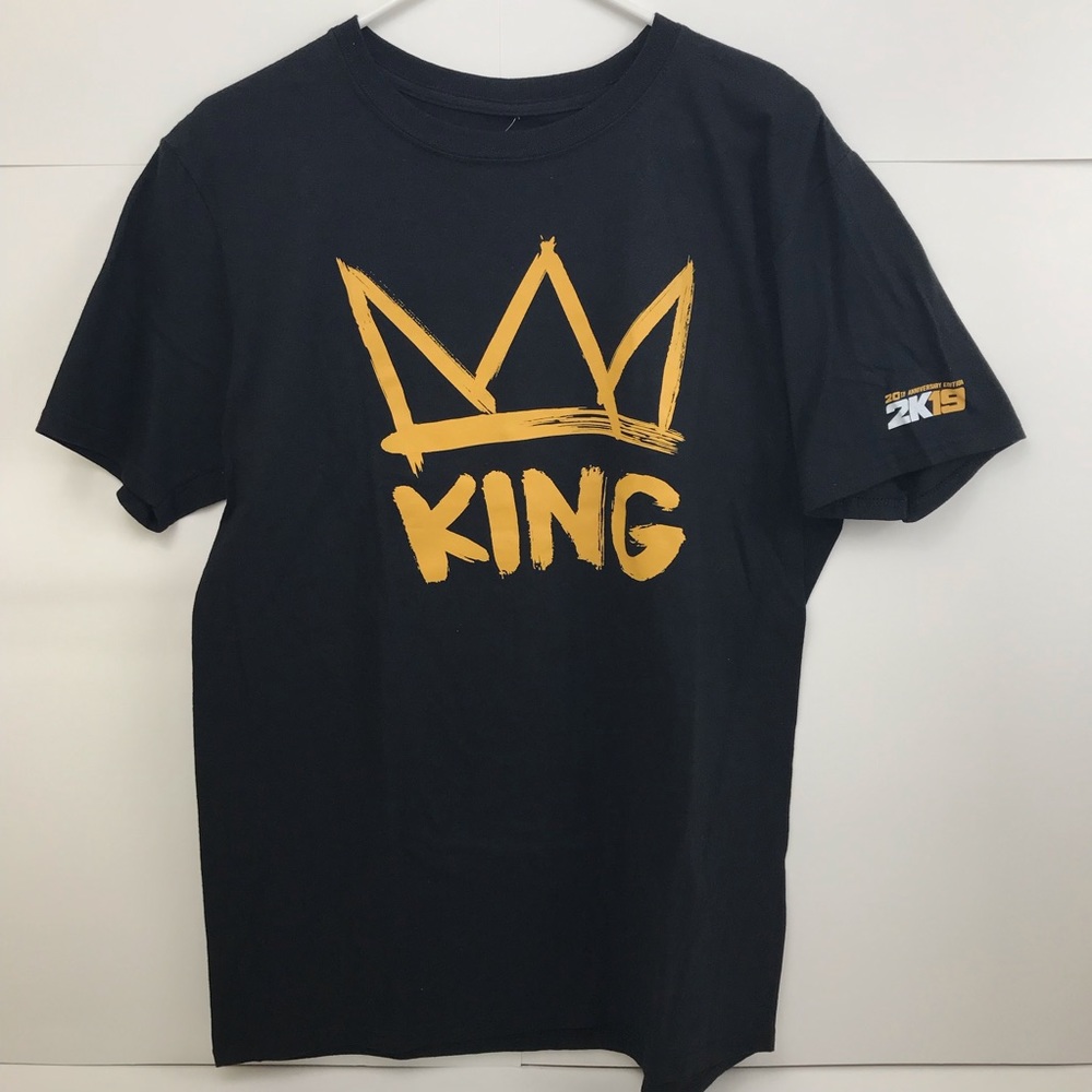New NBA 2K19 The King Lebron James graphic T-shirt